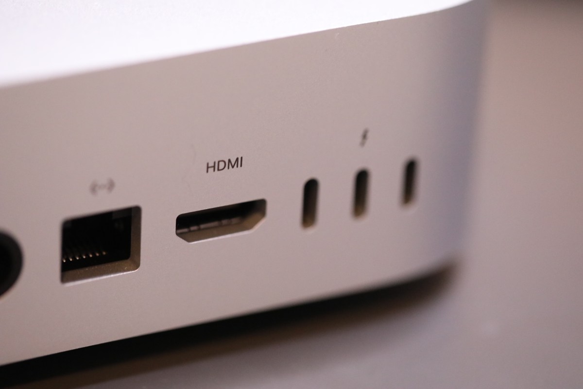 Apple Surpreendida por Demanda de Macs Impulsionada por IA
